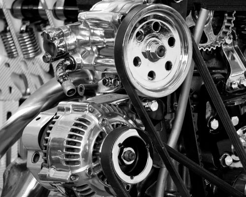 Key Differences Between Automotive, Tractor, and Marine Engine Parts